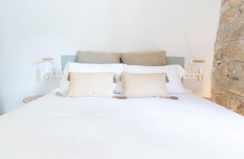 Barri Vell Apartment | Aeris Boutique Studio