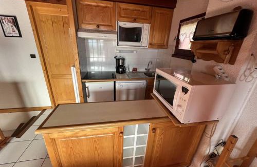 Pyrenees 2000 Villa | AGREABLE CHALET MITOYEN 8 COUCHAGES SUR PYRENEES 2000