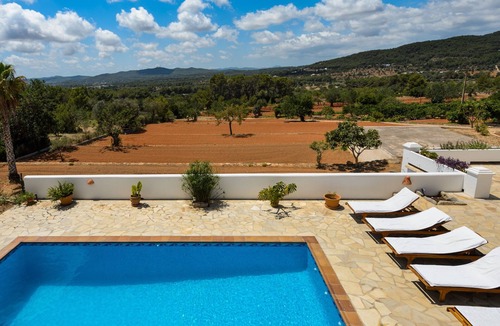 Sant Joan de Labritja Villa | Air-conditioned Villa with Pool, Terrace and Wi-Fi