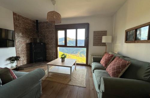Brez House | AIRE DE PICOS Sur