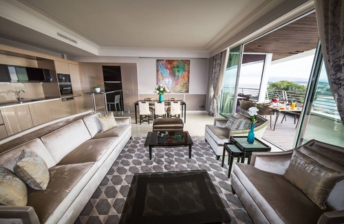 Sant Feliu de Guixols Hotel | Alàbriga Hotel & Home Suites