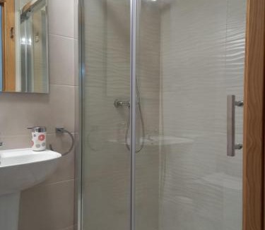 Caldas de Reis Hostel | Albergue Agarimo