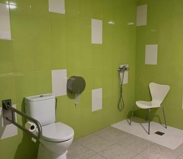 Villalba Hostel | ALBERGUE CASTELOS VILALBA