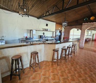 Fresno de la Fuente Hostel | Albergue Centro de Ocio Luis Miguel