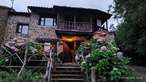 Lavin Hostel | Albergue De Soba