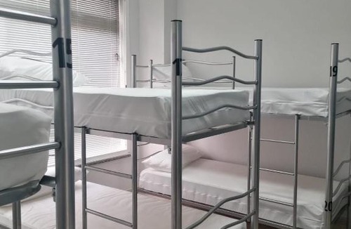 Ponferrada Hostel | Albergue El Templarin