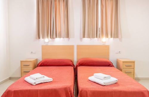 Chipiona Hostel | Albergue Inturjoven Chipiona - Hostel