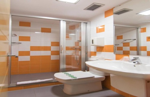 Chipiona Hostel | Albergue Inturjoven Chipiona - Hostel