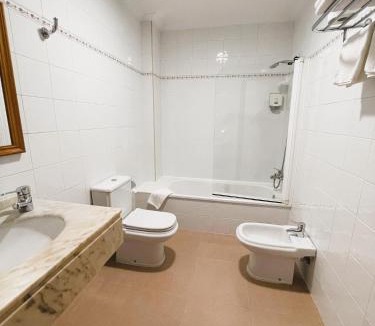 Caldas de Reis Hostel | Albergue O Cruceiro