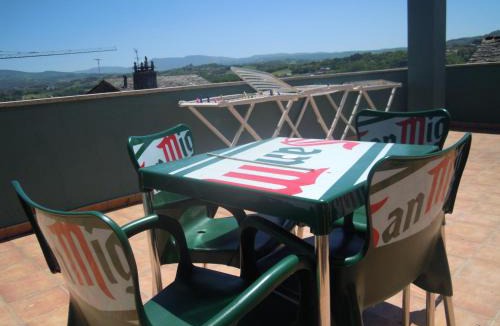 Sarria Hostel | Albergue O Durmiñento