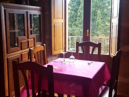 Gotor Hostel | Albergue Restaurante CARPE DIEM - Convento de Gotor
