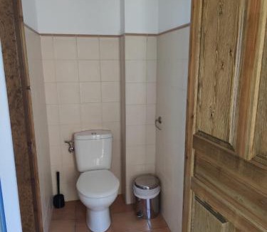 Yebra de Basa Hostel | Albergue rural l'Almada de Yebra