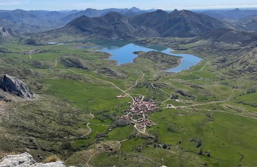 Cubillas de Arbas Hostel | Albergue Valle de Arbas