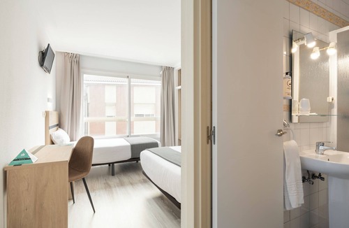 Ordes Hotel | Alda Camiño Inglés