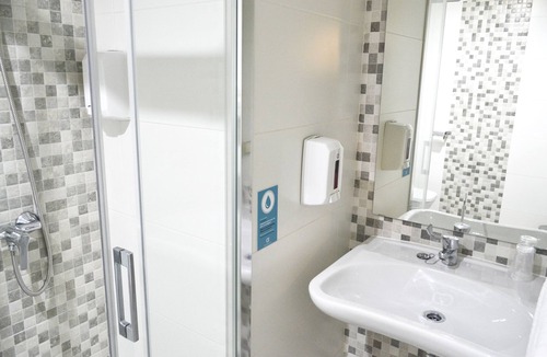 Elvina Hostel | Alda Puerta Coruña