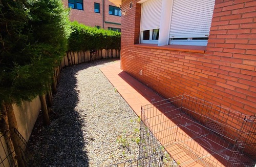 Cassa de la Selva House | Alojamiento con Jardín Privado