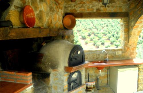 Huelma House | Alojamiento rural El Agüelo