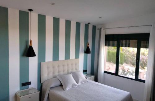 Huelma House | Alojamiento Rural La Viña del Cerezo