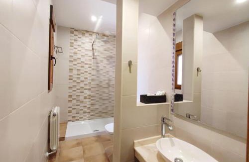 Valseca House | Alojamiento Turístico Casa Los Laureles