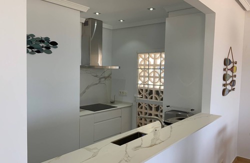 El Albir Apartment | Altea beach front. Big terrace, sea views, WIFI and free parking.