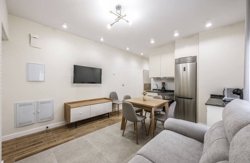 Polan Apartment | Amanece en Polán - C