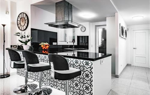 Cala Bona Apartment | Amazing Apartment In Cala Bona With Swimming Pool