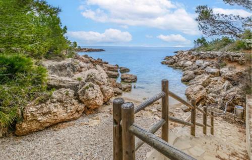 L Almadrava House | Amazing Home In L'ametlla De Mar