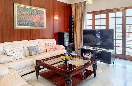 Churriana House | Amazing Home In Malaga