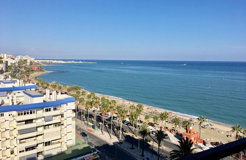 Torrequebrada Apartment | Amazing sea front apartment!