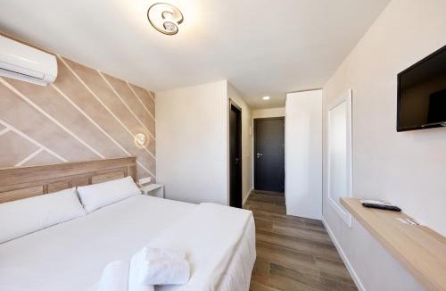 Cabo de las Huertas Hostel | Amor de Helene