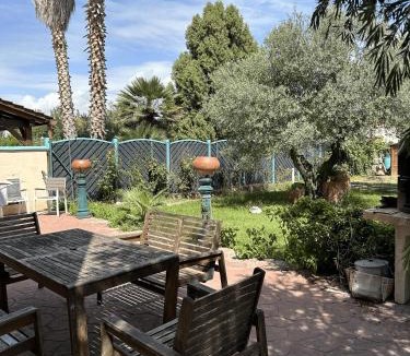 Zaragoza House | Amplio y Comodo Chalet en Zaragoza con piscina y tenis