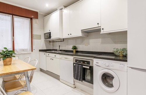 Indautxu Apartment | Amplio y recién reformado en Indautxu