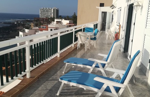 Punta del Hidalgo Apartment | An apartment by the sea with views and much more