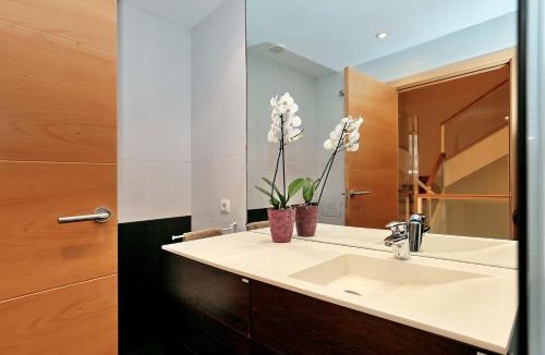 Palau House | An excellent double room close to the UDG University