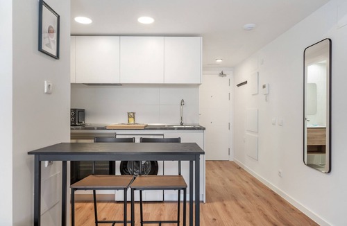 San Sebastian de los Reyes Apartment | apartamento con garaje de alquiler temporal