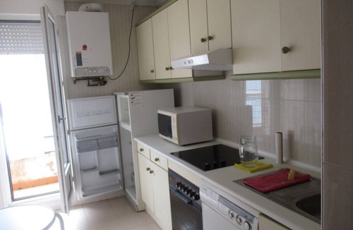 San Vicente de la Barquera House | Apartment in front of the Hermitage of La Barquera