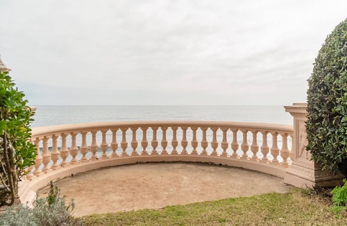 Sant Andreu de Llavaneres Apartment | Apartment with incredible sea view