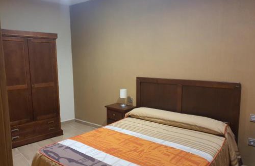 San Martin de la Virgen de Moncayo Apartment | Apartahotel La Corrala