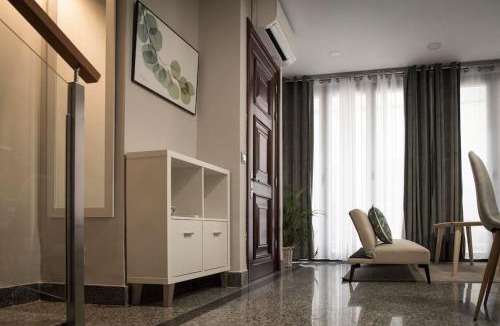 San Lorenzo de El Escorial Apartment | Apartamento en Centro Histórico con patio Romano