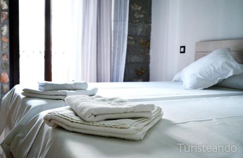 San Vicente de la Barquera Apartment | Apartamento Llerandi 1B - Céntrico y completamente reformado