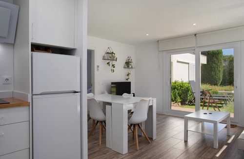 Calella de Palafrugell Apartment | Apartament amb Piscina i Parquing Baixos amb Jard