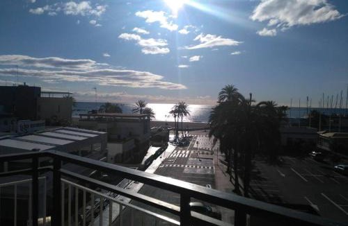 Playa Pobla de Farnals Apartment | Apartamento 1ª línea de Playa