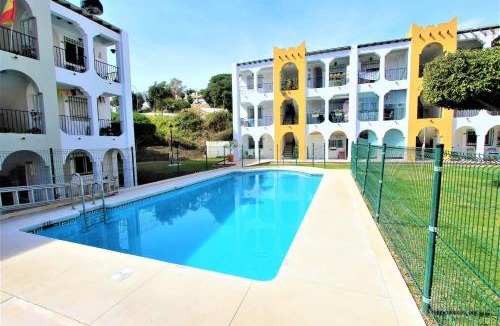 Torrequebrada Apartment | Apartamento Andalucía - A 100 metros de la playa, Camino recto sin cuestas - Piscina