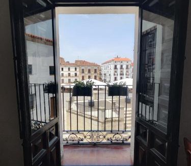 Plaza Mayor Apartment | Apartamento Arco de la Estrella