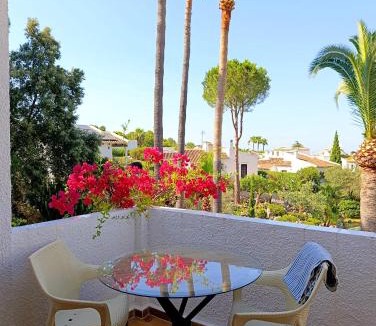 Pedreguer Apartment | Apartamento Buganvilla Pool