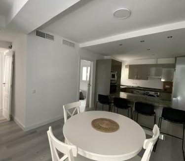 Carihuela Apartment | Apartamento Carihuela