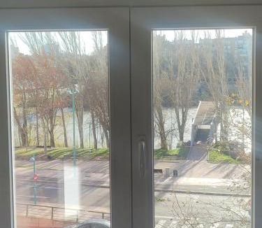 Barrio de Jesus Apartment | Apartamento cerca Plaza Pilar