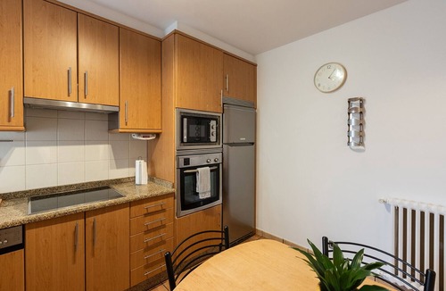 A Estrada Apartment | Apartamento con Balcón en Pleno Centro de A Estrada