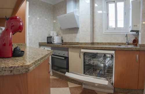La Trinidad Apartment | Apartamento con Balcon. Free Parking