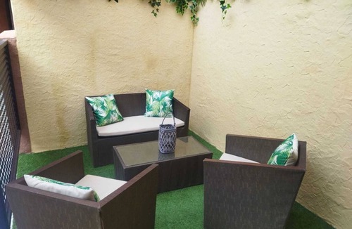 Astorga Apartment | Apartamento con dos Camas y Terraza Privada